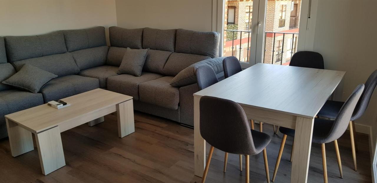 Apartamentos La Muralla Zamora Eksteriør bilde